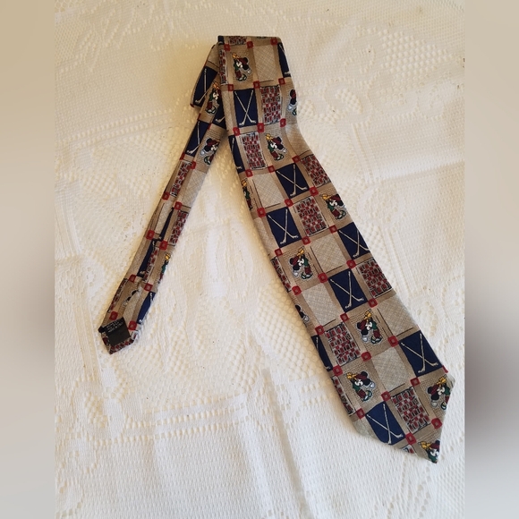 Disney Mickey & Co Mickey Mouse  Golf Tie 100% Silk Made in Italy - Picture 2 of 7